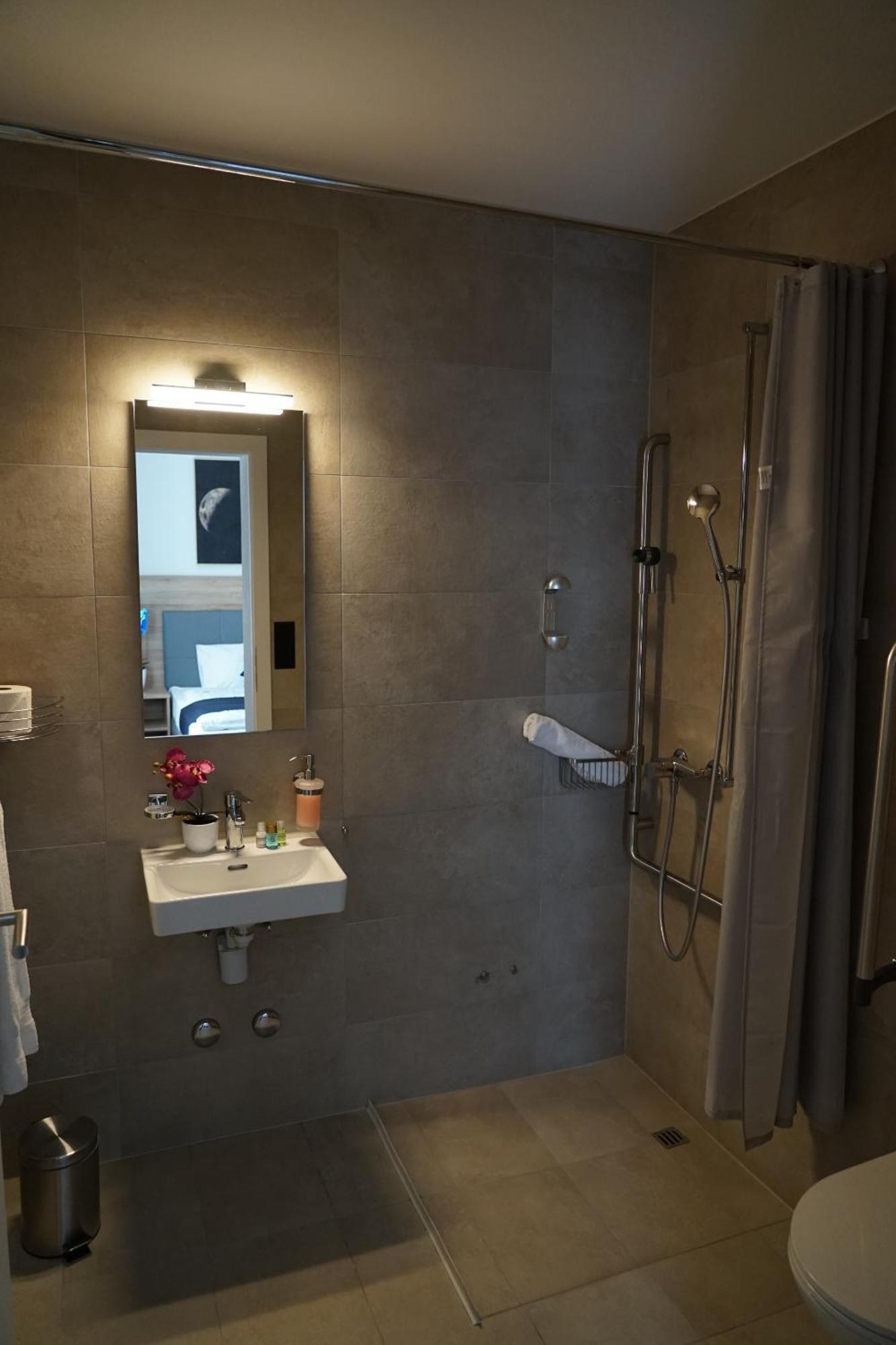 Perron 10 Centra Hotel Winterthur Eksteriør billede